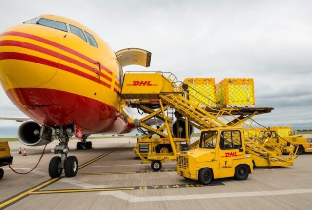 putting cargo in a plane
